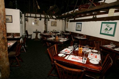 Dining Room, Lobster Pot